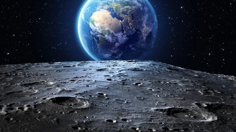 NASA хочет высадить первую женщину на Луну