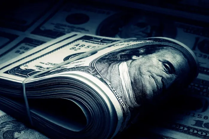 Курс доллара стабилен в Казахстане