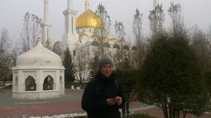 Мальчик из Баянаульской глубинки построил дамбу для спасения сельского пруда