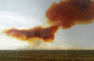 КЧС: Упавший обломок ракеты около Жезказгана не содержит гептила