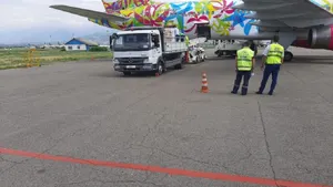 Крупная партия препаратов против COVID-19 прибыла в Алматы