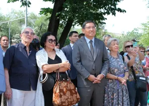 Работаю акимом в родном городе, и для меня это шанс что-то сделать — Досаев
