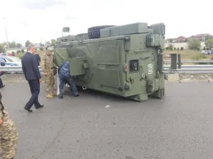 В Семее в ДТП с участием броневика погиб военный