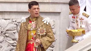 Немецкие подростки напали на короля Таиланда