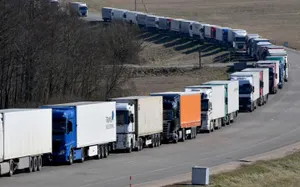 Решить проблему пограничных пунктов пропуска в ЗКО просит сенатор