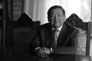 Касым-Жомарт Токаев выразил соболезнования семье Жаксылыка Ушкемпирова