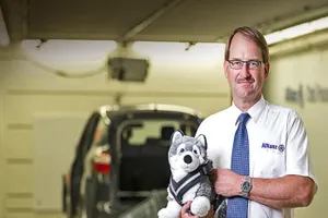 Краш-тест доказал опасность непристёгнутой собаки