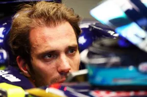 Пилот «Торо Россо» Вернь объявил об уходе из команды