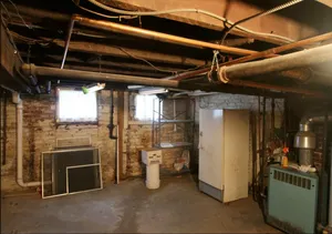 Провести проверку присвоенных частниками подвалов и техэтажей призывает депутат