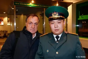 Дику Адвокату приглянулся казахский таможенник