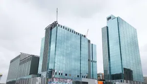 Бахыт Султанов рассказал, когда достроят «Абу-Даби Плаза»