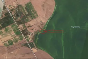 Фрагменты пропавшего военного вертолета обнаружены на озере Сорбулак