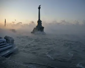 Крым пригрозил выходом из состава Украины