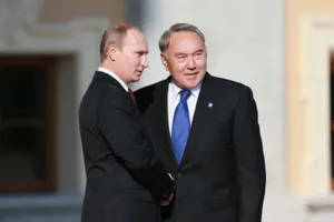 Назарбаев и Путин обсудили взаимоотношения в рамках ЕАЭС