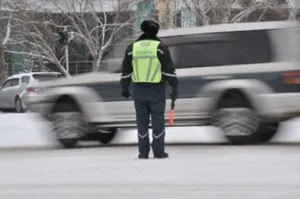 Карагандинские полицейские спасли детей от холодной смерти