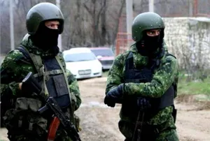 В России взорвали два полицейских автомобиля