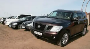 Аким Костаная ездит на машинах с одинаковыми номерами