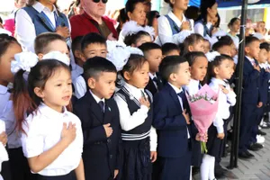 Әлеуметтік жағынан осал санаттағы ата-аналар мемлекеттік қолдау аясында 25,3 миллиард теңге алды