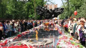 Казахстанская молодежь не знает о подвиге 28 панфиловцевЭксклюзив