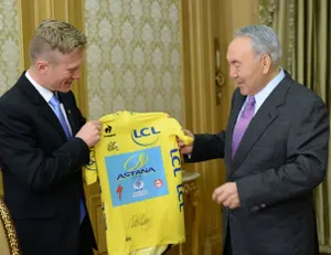 Нурсултан Назарбаев встретился с Александром Винокуровым