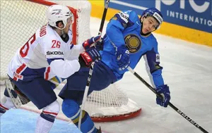 Казахстанские хоккеисты проиграли белорусам на ЧМ в Минске