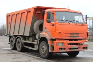 Водители грузовиков перекрыли Кульджинский тракт в Алматинской области