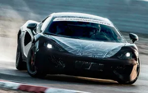 McLaren показала свой самый дешевый суперкар