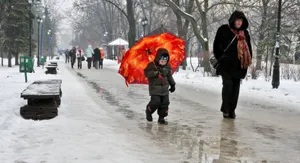 Ветер, туман и гололед прогнозируют синоптики в трех областях Казахстана