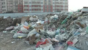 Гору мусора нашли в самом центре Алматы
