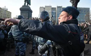 Власти Москвы пытаются не допустить возможные беспорядки 2 апреля