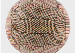 Коллекционное издание мячей от Paul Smith к чемпионату мира