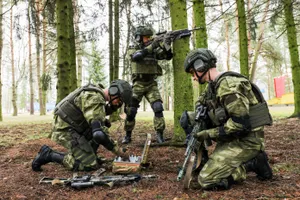 Готовить военных к переходу с мирного на военное время начала Беларусь