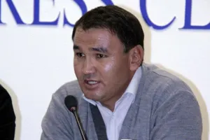 Жагипарова втягивают в скандал с сексуальным подтекстомЭксклюзив