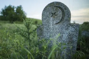 Выкупить могилы родственников предложили жителям села Абай