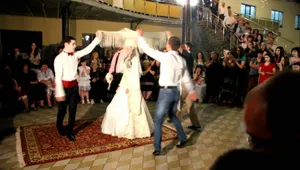 Казахи не избавились от рабского сознания – поэт