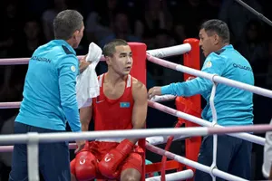 Олимпиада-2024: боксер Мухаммедсабыр Базарбайулы пробился в четвертьфинал