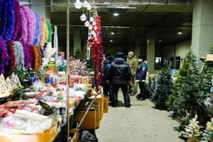 ШҚО-да базарларда контрафактілік пиротехника тәркіленуде