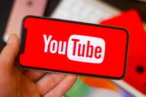 Платить налоги с дохода обяжут блогеров из YouTube
