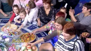 По Первому каналу показали, что происходит с едой в «Поле чудес»