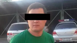 В Бишкеке гражданин Казахстана скрылся после автонаезда на школьников
