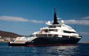 Яхту российского олигарха приобрел экс-глава Google