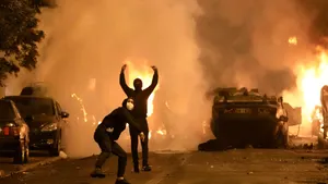 486 человек арестованы за ночь беспорядков во Франции