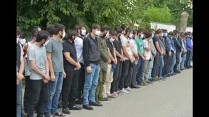 Более 100 молодых людей вернули и заставили извиниться власти Чечни