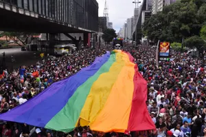 Геи и лесбиянки – новая угроза казахскому народу