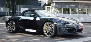 Porsche представит обновленный Boxster в начале 2016 года