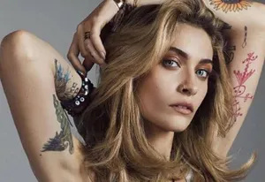 После попытки самоубийства в США госпитализирована дочь Майкла Джексона