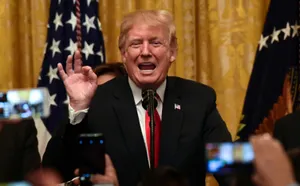 Трамп хочет в пять раз поднять плату за размещение войск США