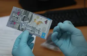 Замглавы управления культуры задержан за взятку в Шымкенте