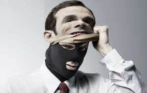 Два миллиона тенге отдала мошенникам жительница Павлодара