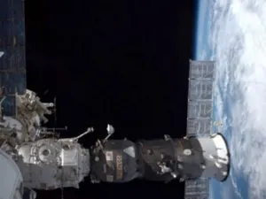 На МКС планируется операция по уклонению от космического мусора
